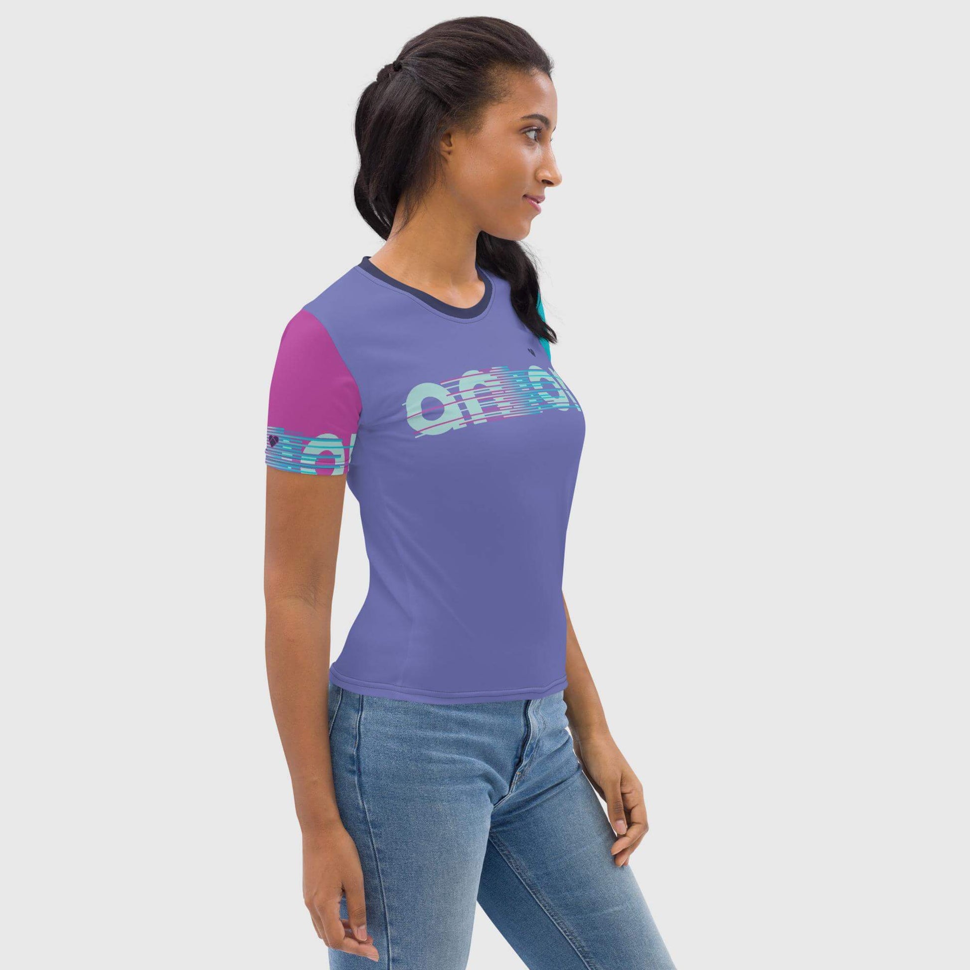 Elegant Women's Apparel: CRiZ AMOR's Dual Shirt